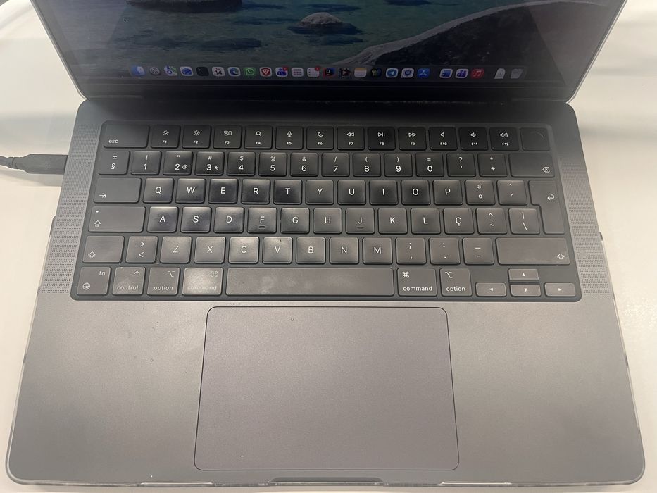 Macbook 14" 2023 | M3 Pro 36G Ram 1Tb Ssd  Midnight black