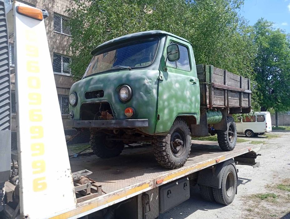 Эвакуатор НЕДОРОГО Валки ,Чутово  Харьков и область. Автосос. Лавета Евакуатор.