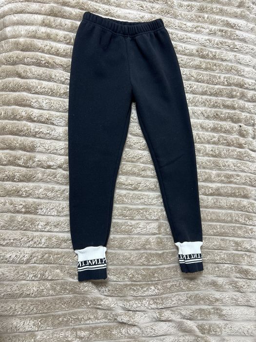 Одяг на дівчинку