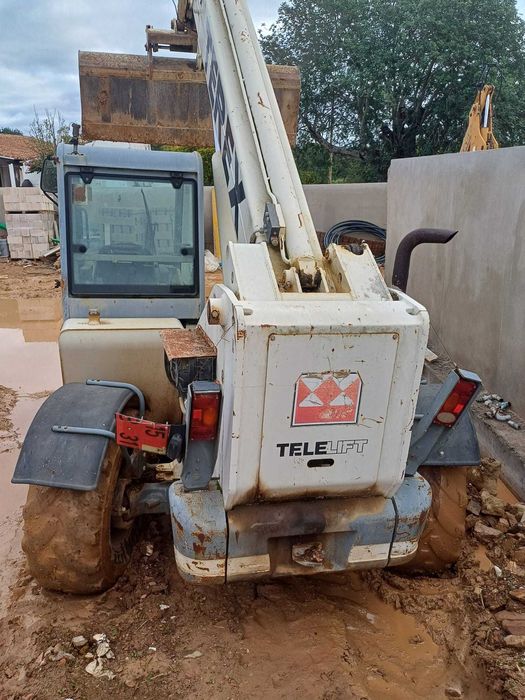 Escavadora Terex com matricula