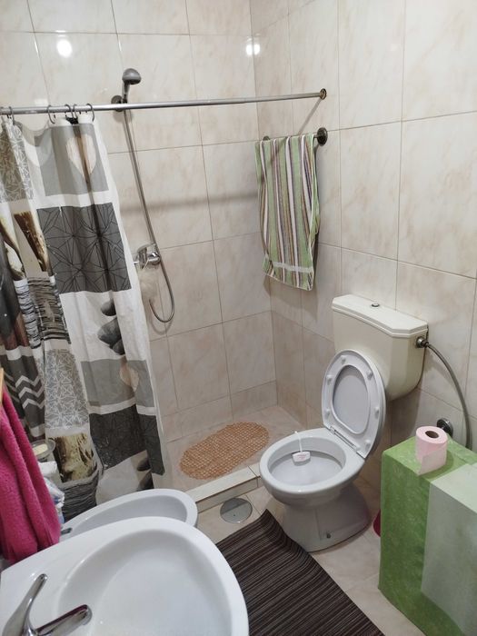 Moradia Bi-Familiar com Elevado Potencial de Investimento
