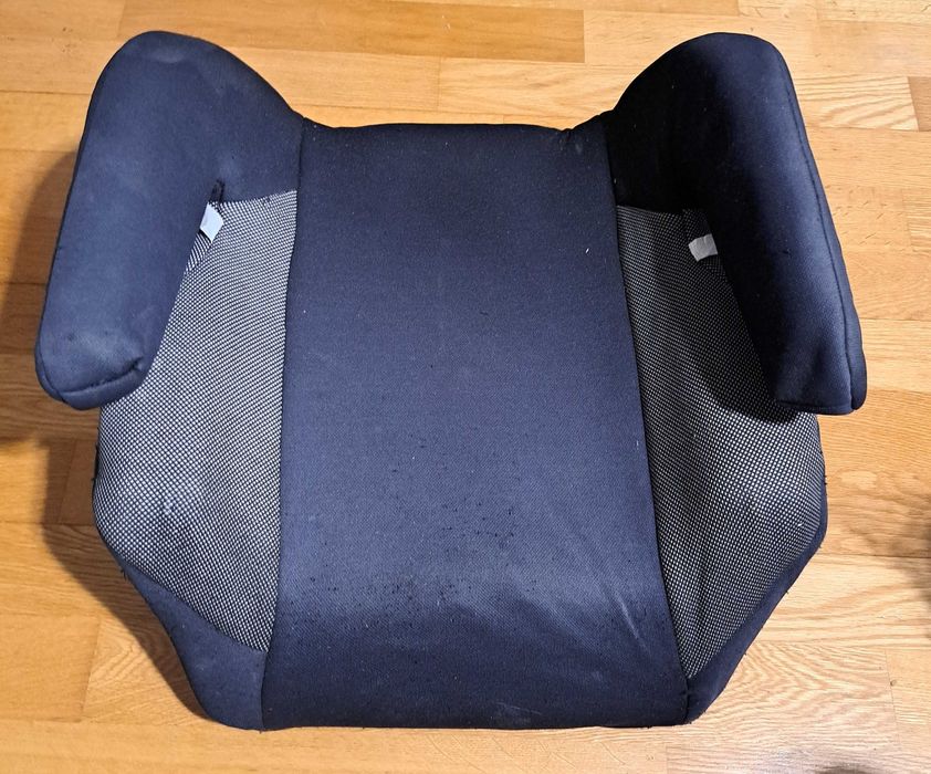 Assento/Banco elevatório automóvel - Criança entre 15kg - 36kg - Nania