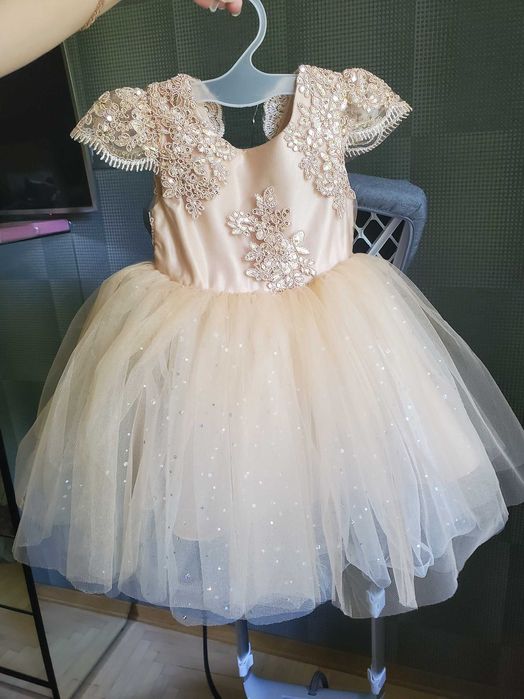 Дитяча ошатна дуже пишна святкова шампань рожева біла сукня 1 2 3 4 5