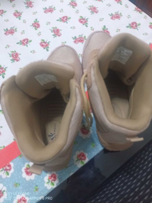 Vendo BOTAS MILITARES LEVES novas marca Vemont  n.41 novas