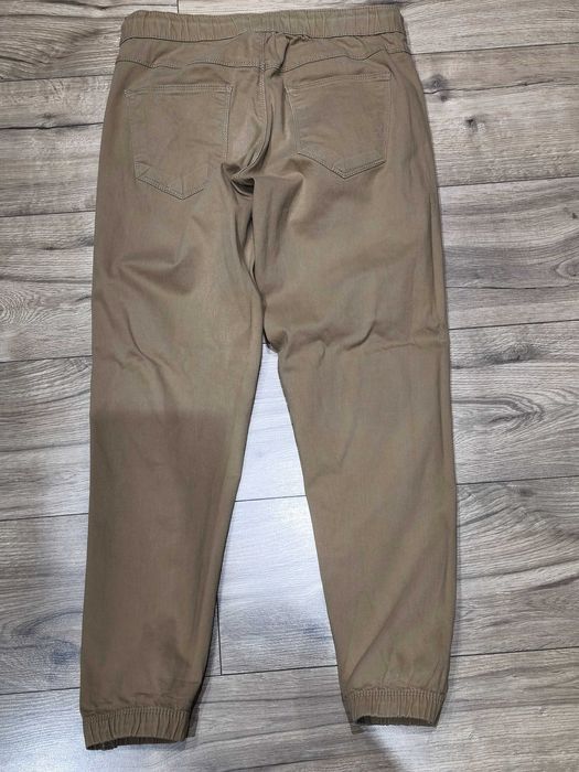 Spodnie jogger Cropp 28 XS regular