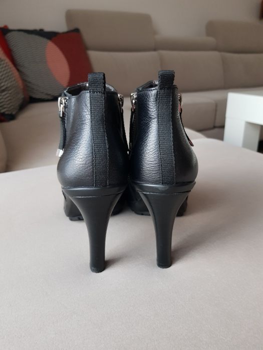 Botki na obcasie, rozm. 37, NOWE