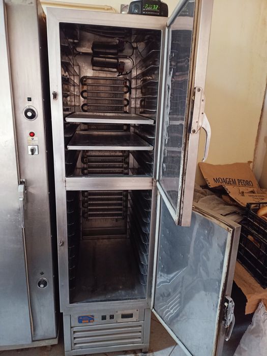 Arca frigorífico, 2 oortas