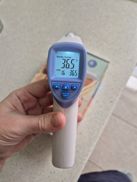 Термометр безконтактний інфрачервоний