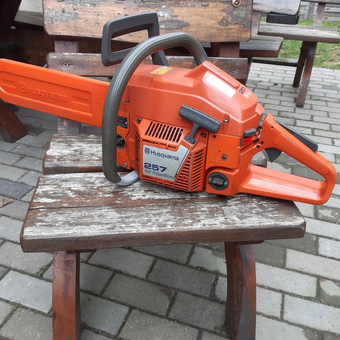 Pilarka Piła spalinowa Husqvarna 254 257 idealny stan gwarancja przegladzie