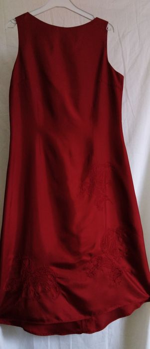 SALDOS - Vestidos Lanidor novos (Oferta Dia da Mulher)