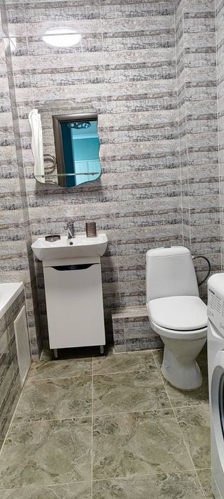 Сдам посуточно квартиру с видом на море .