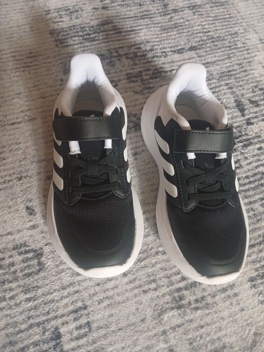 Buty sportowe chłopięce