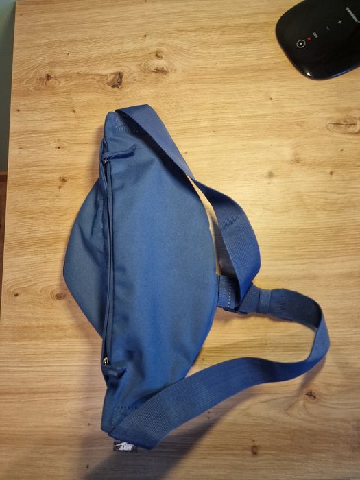 Nerka Nike niebieska