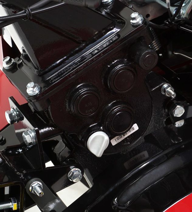 HORTMASZ HGS 900 / Glebogryzarka spalinowa z napędem na noże