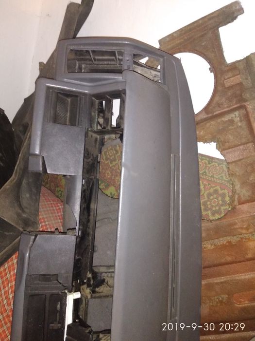 Продам торпеду і запчастини Рено21і Laguna2