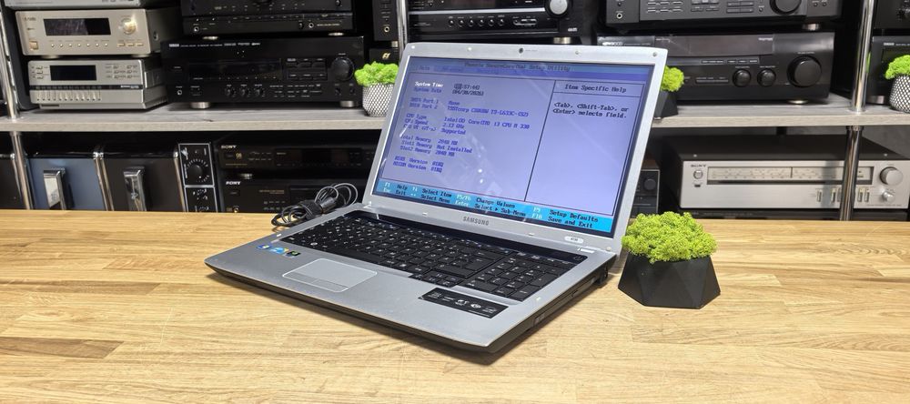 Ноутбук Samsung R730/I3-330M/Ram 2Gb/DDR3/HDD No/Video 512mb/Бж+