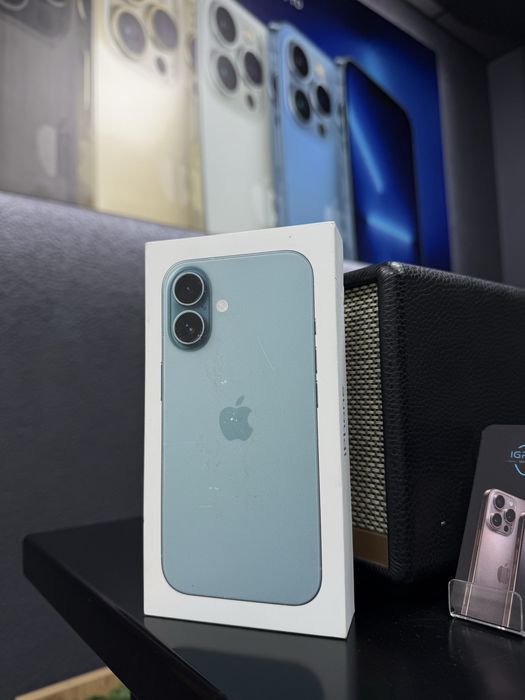 IPHONE New 16 128 Teal