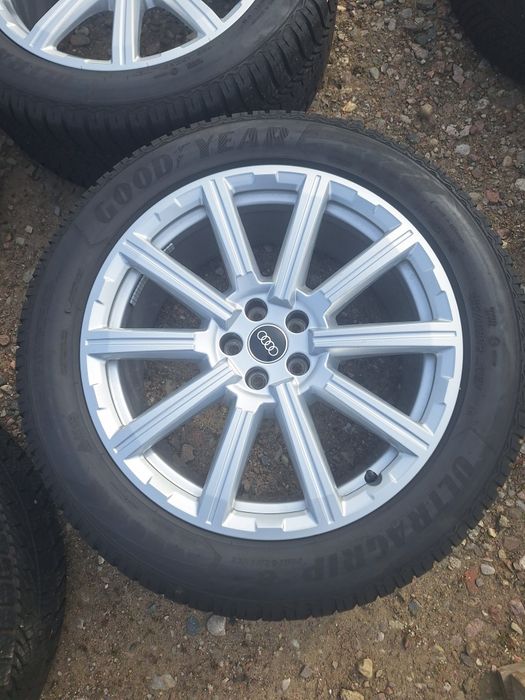 Koła zimowe Audi Q7 4M 285 45 r20