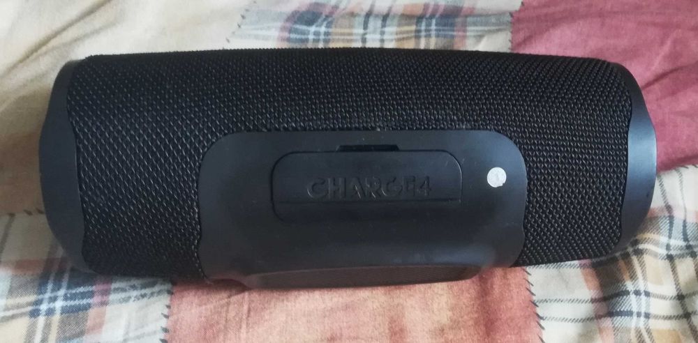 Bluetooth колонка JBL Charg 4 улучшенная