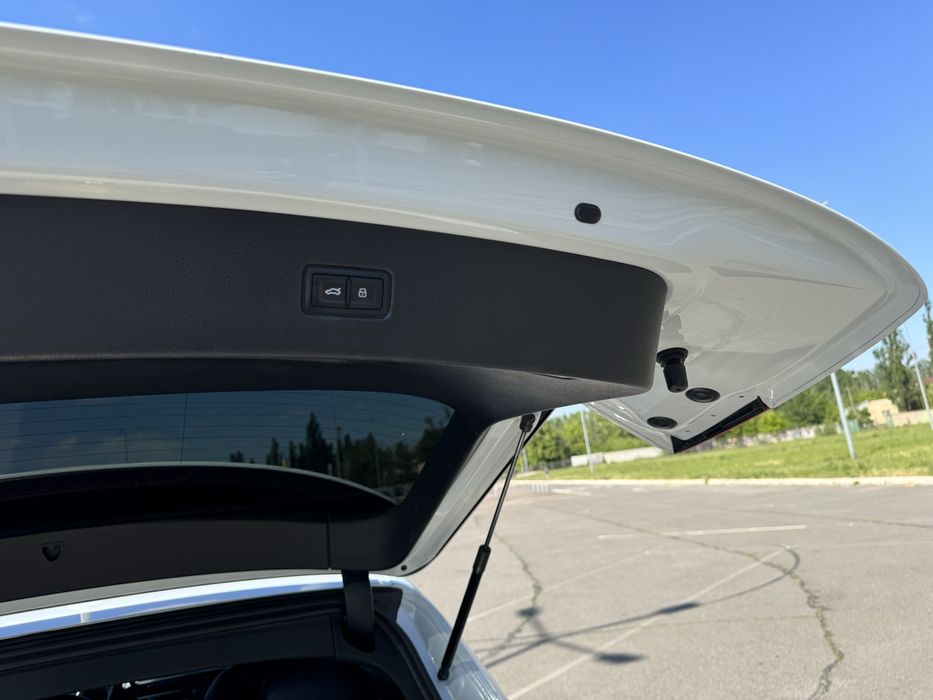 Audi Q7 3.0TFSI QUATTRO 2017 год