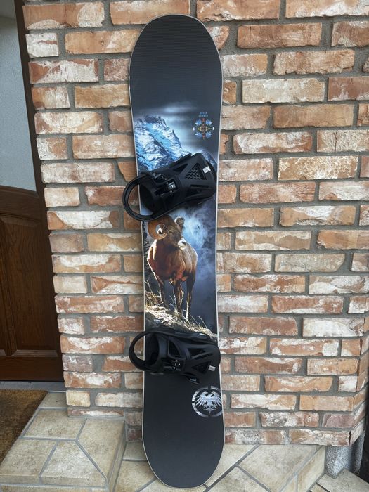 Deska Snowboard 152 Never Summer West