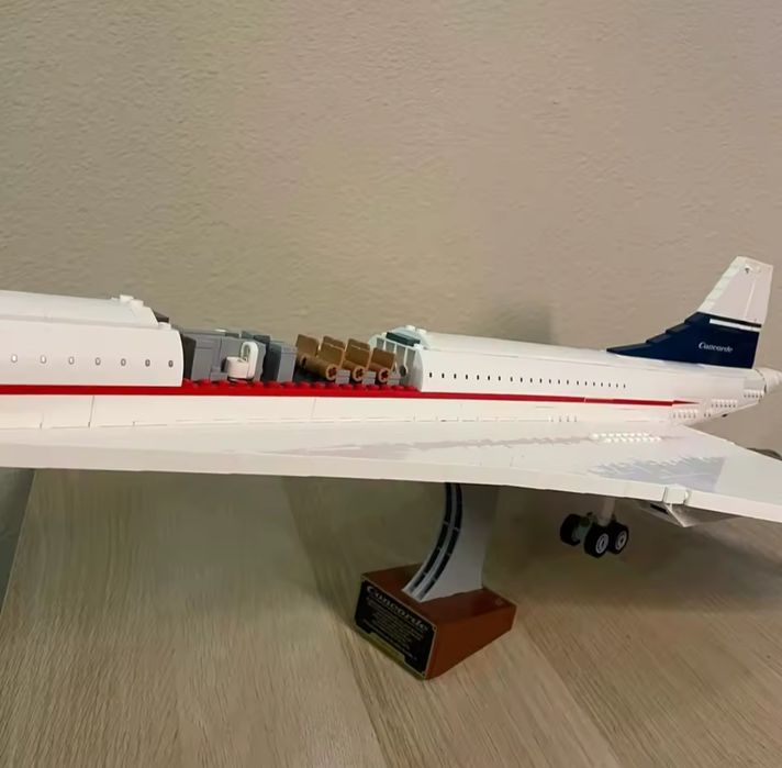 Конструктор 10318 concord