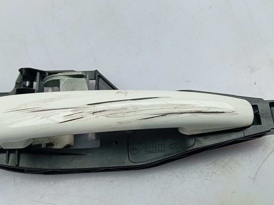Puxador porta trás direito PEUGEOT 207 (WA_, WC_)