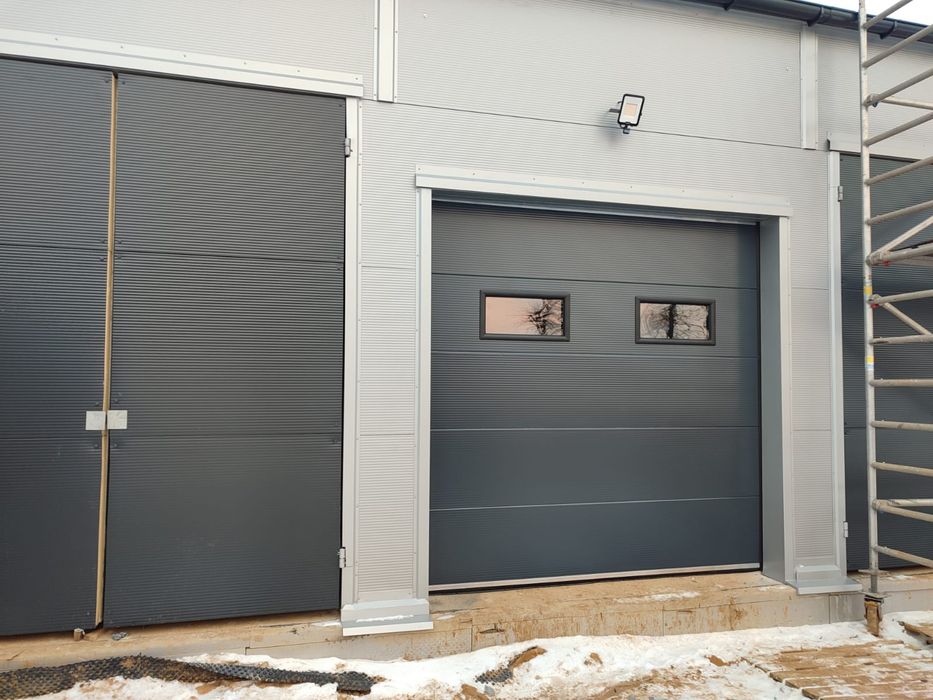 Brama garażowa , brama segmentowa,