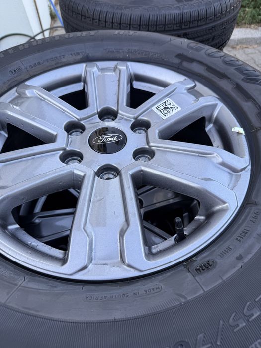 GRANDE PREÇO _ 16 Jantes + Pneus Nova Ford Ranger (nunca rodou)