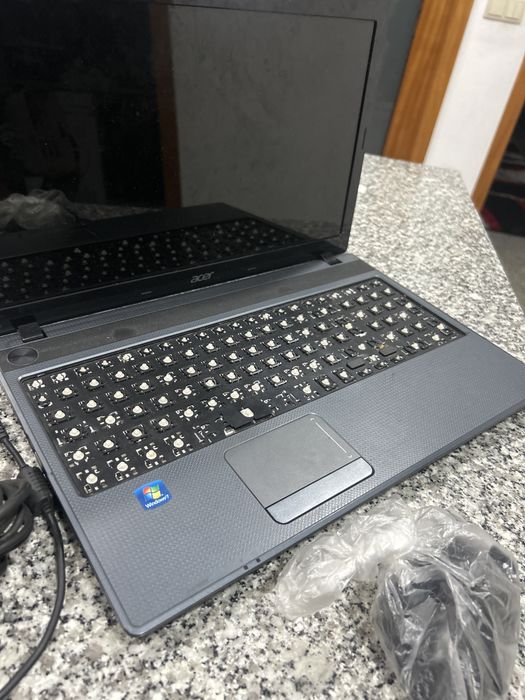 Vendo pc acer avariado