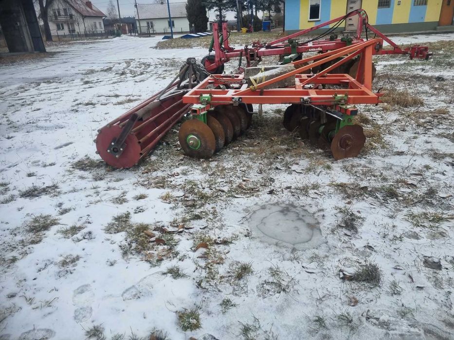 pług siewnik talerzówka agregat śrutownik