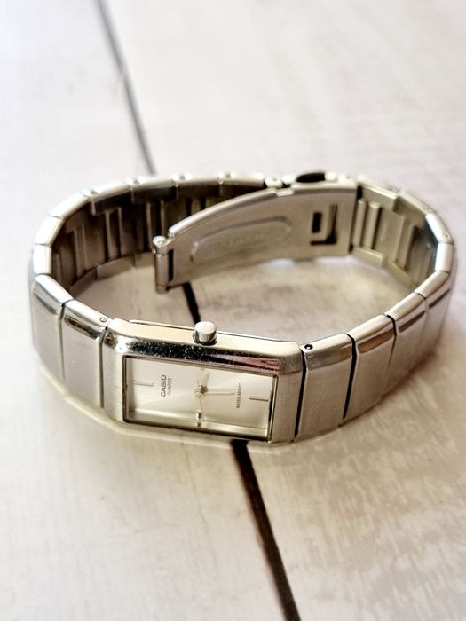 Часы наручные, женские, Casio, кварц.