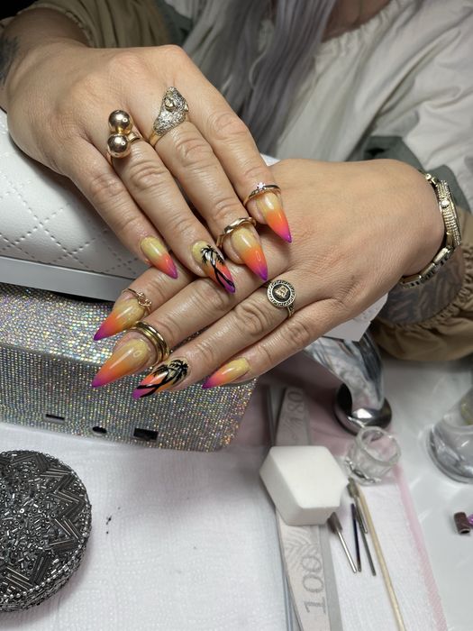 Stylizacja paznokci, hybryda, manicure, przedlużenie