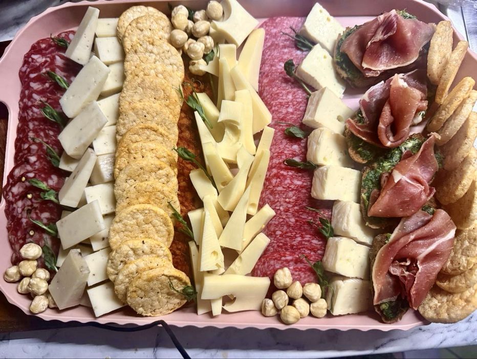 Кейтеринг Львів, Фуршет, бенкет, закуски, домашня їжа під замовлення.