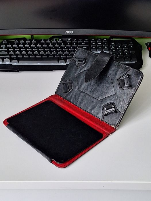Etui na tablet z klawiaturą