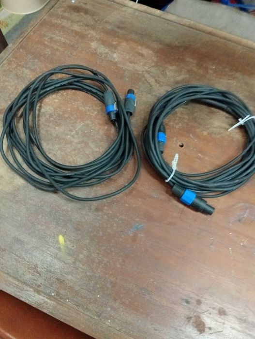 Par Colunas 500W RAVEN PA500 PR2 (Oferta Tripés e Cabos Speakon)