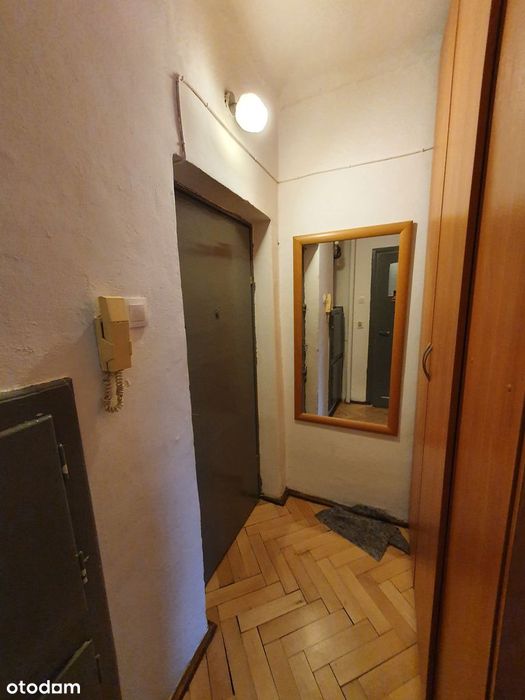 Ładna kawalerka DOŁY, ASP. Dla studenta lub pod wynajem.