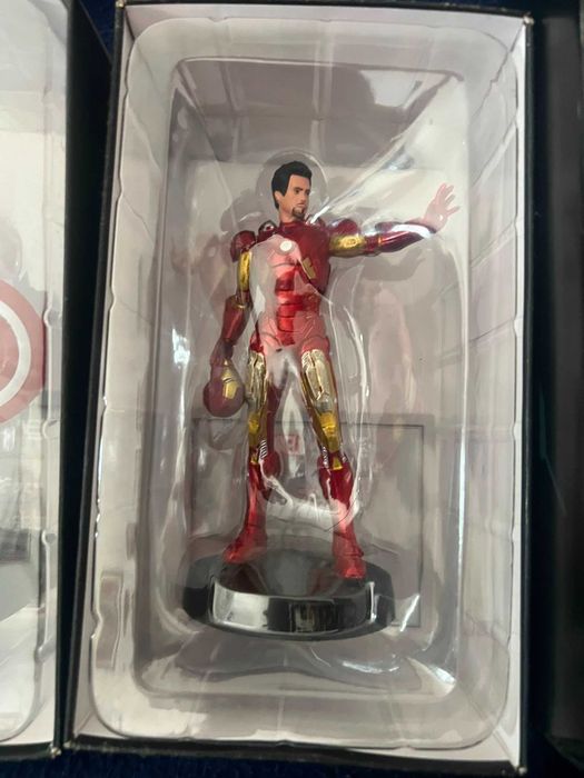 Figuras Marvel em Caixa — Hulk, Iron Man e Capitão América (Coleção) 60€ TOTAL