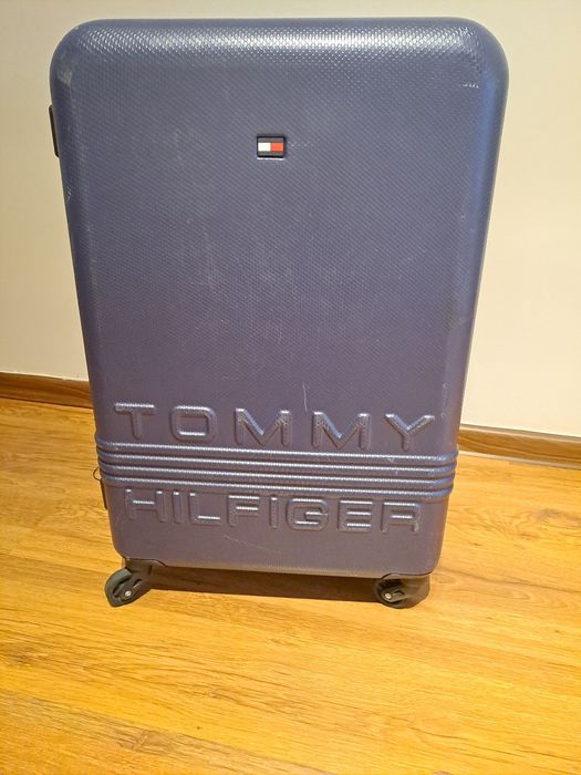 Waliza duża na kółkach