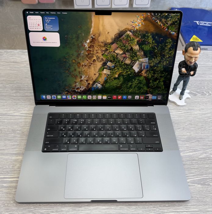 MacBook Pro 16  M1 Pro / RAM 16 / 10 CPU / 16 GPU / SSD 512 GB / Space Grey