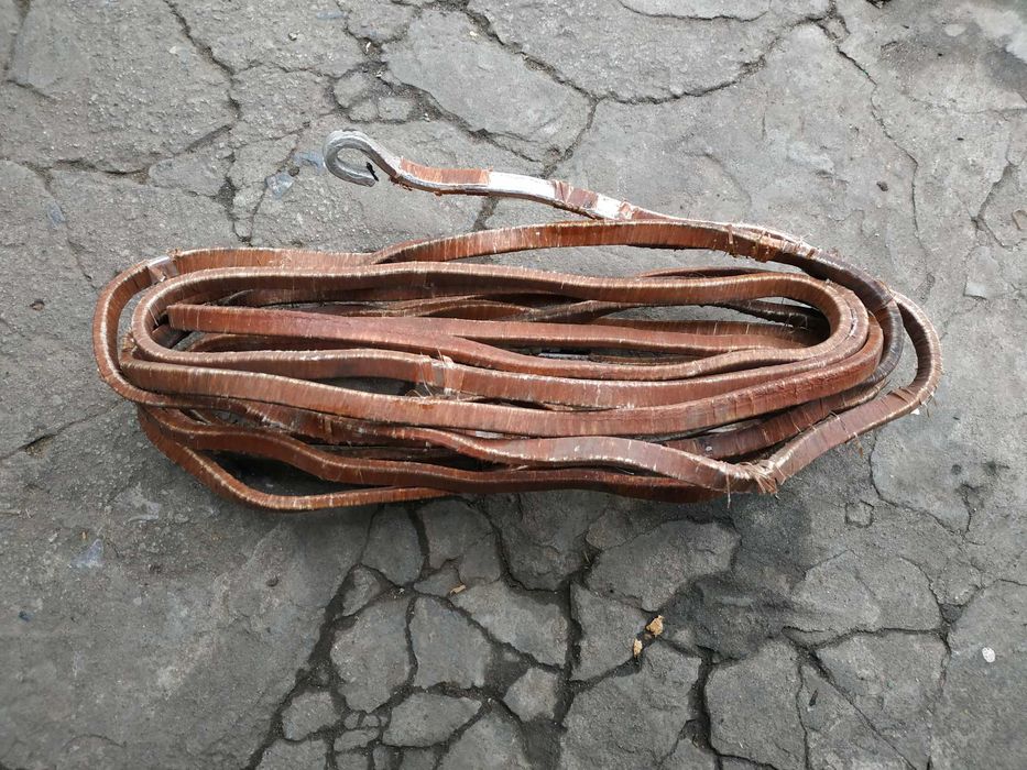 Трубка медная с холодильника.