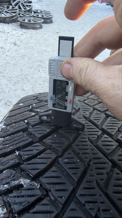 255/45/19-285/40/19  Nokian Hakkapeliitta R 5