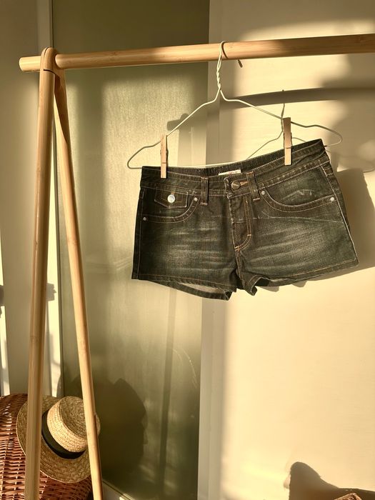 Оригінальні джинсові шорти VERSACE, темно-сині, розмір IT 40 (XS)