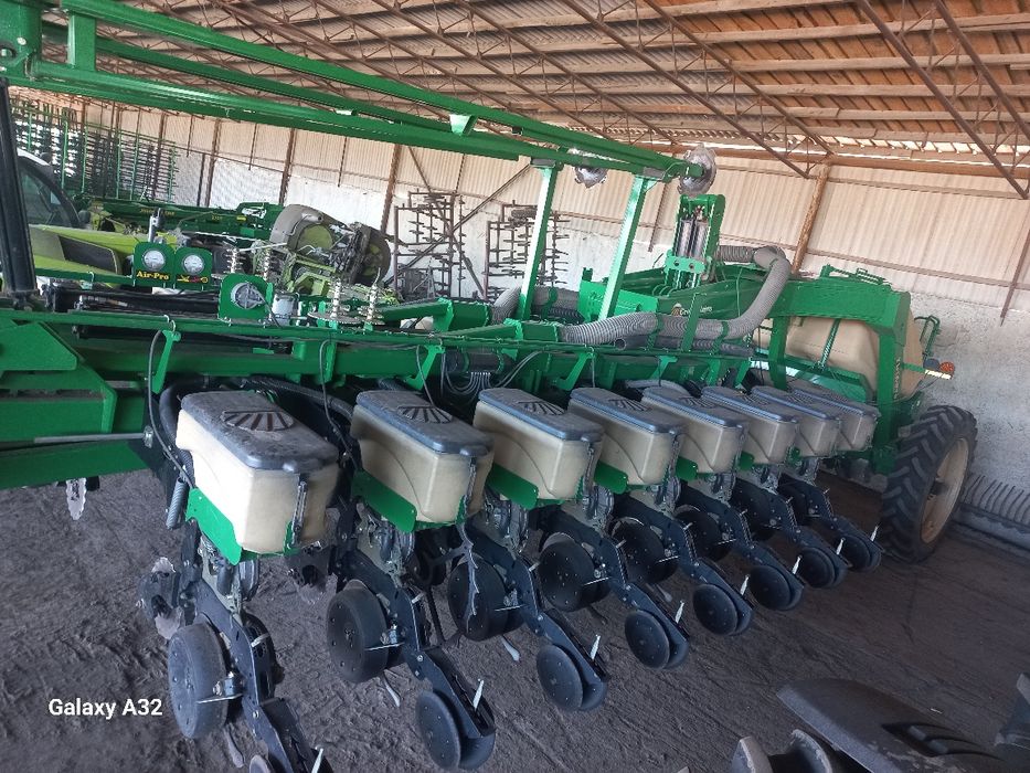Зернова сівалка  просепна Greal Plain 1625 AHD 1670
