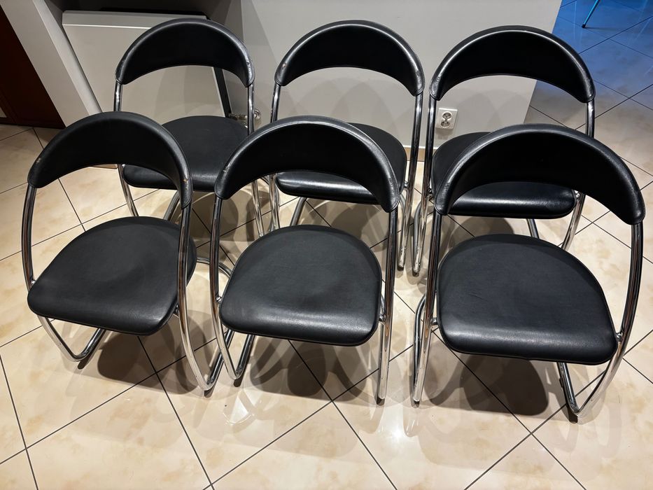 Krzesła Vintage, Projekt nawiązuje do modernistycznej tradycji BAUHAUS
