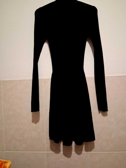 Vestido Zara,com bota Breskha.