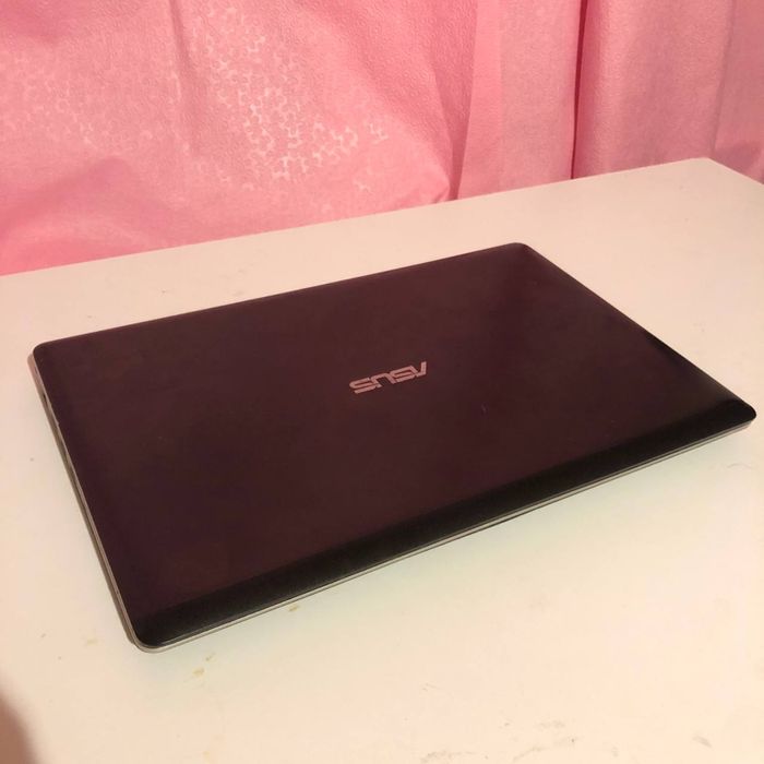 Ноутбук ASUS VivoBook