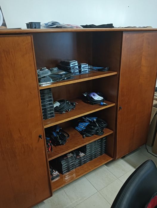 Mobiliário escritório usado