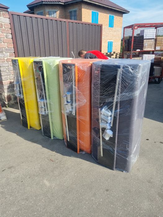 Диван очікування в офіс, школу, салон. Банкетка додому, на балкон