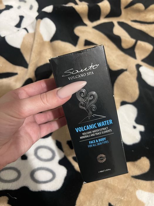 Вулканічна освіжаюча вода